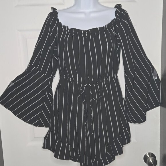 No Brand Pants - Black and White Striped Romper